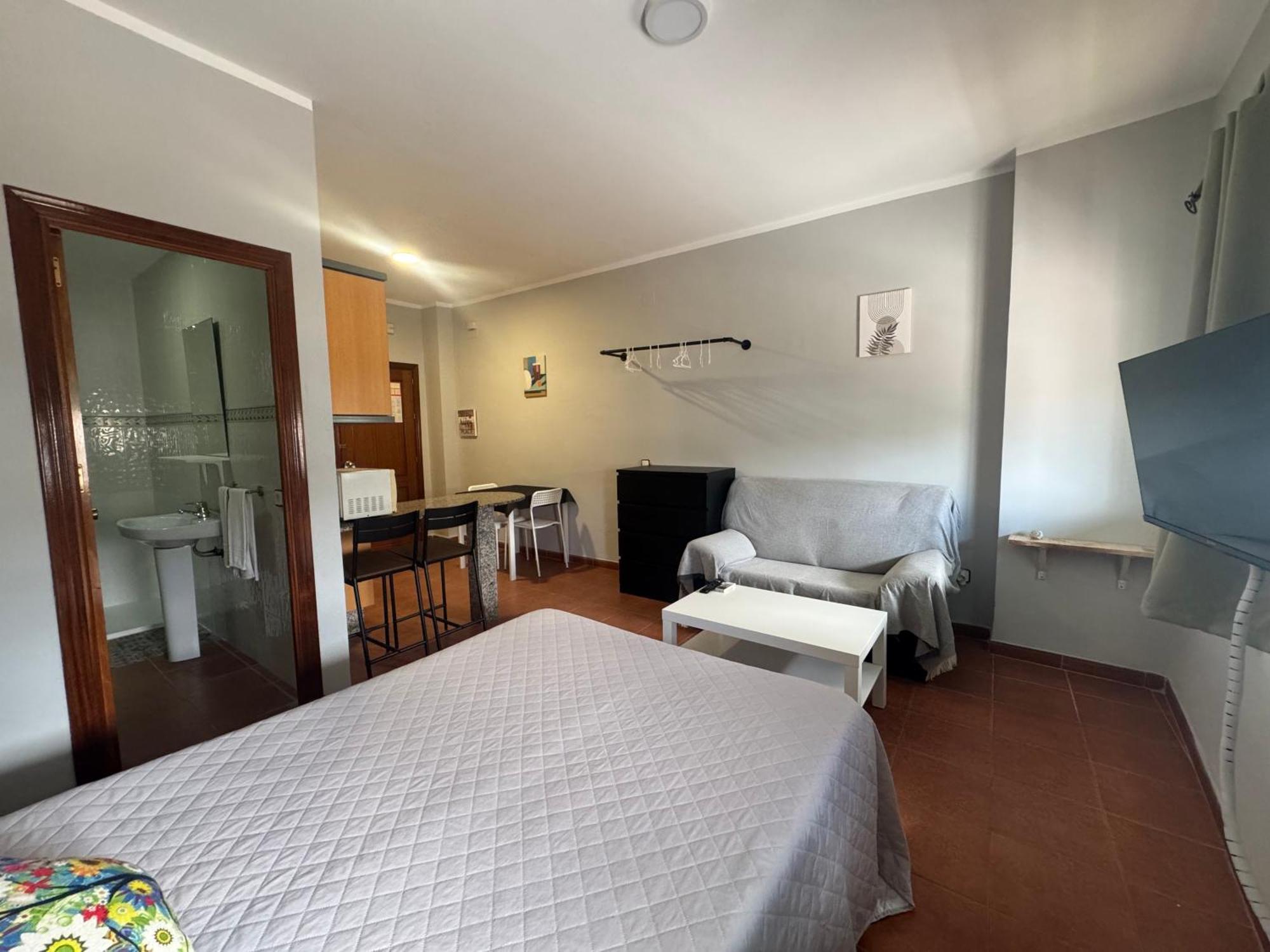 Hostal Miramar Los Canos De Meca Luaran gambar