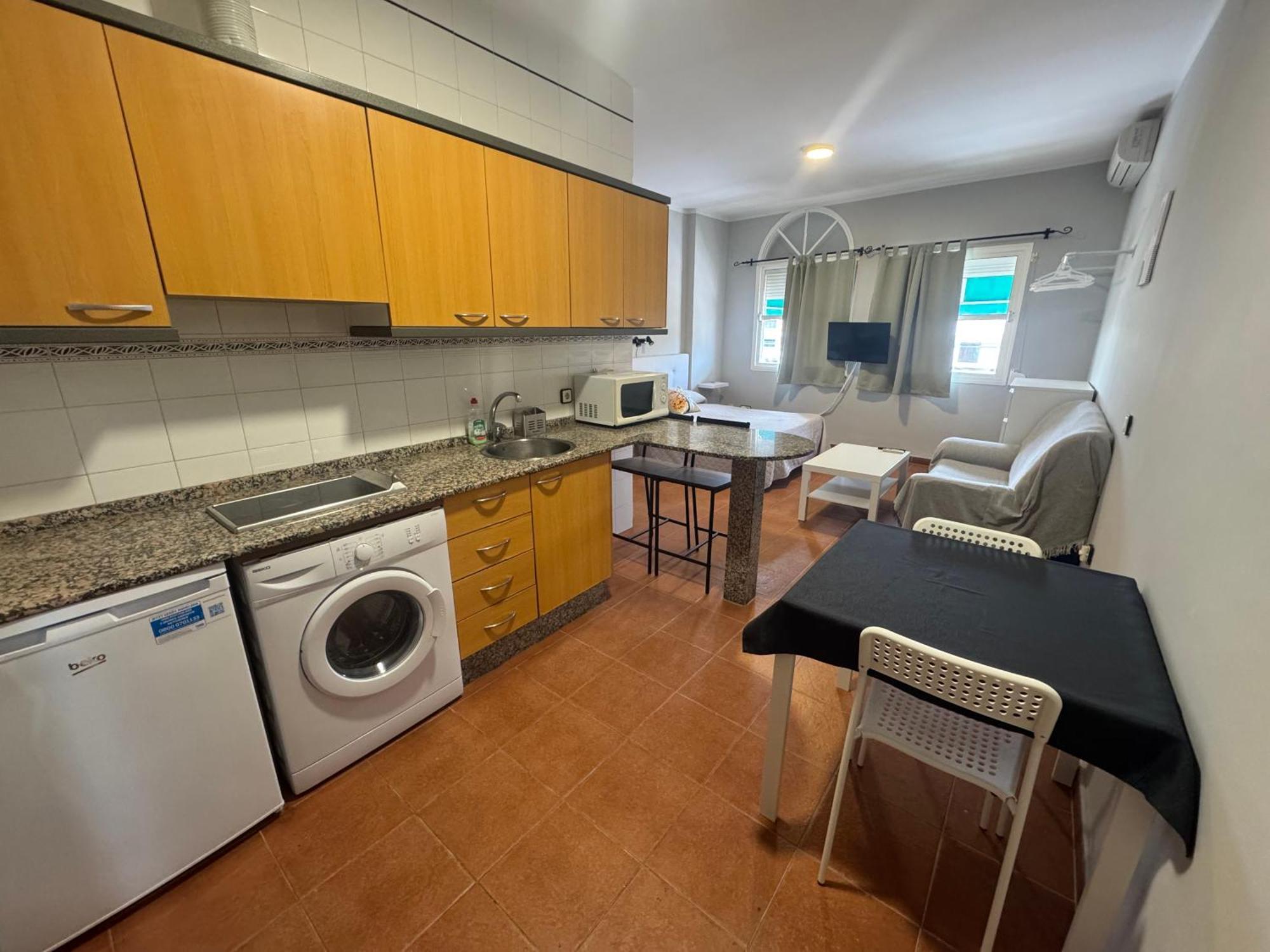Hostal Miramar Los Canos De Meca Luaran gambar