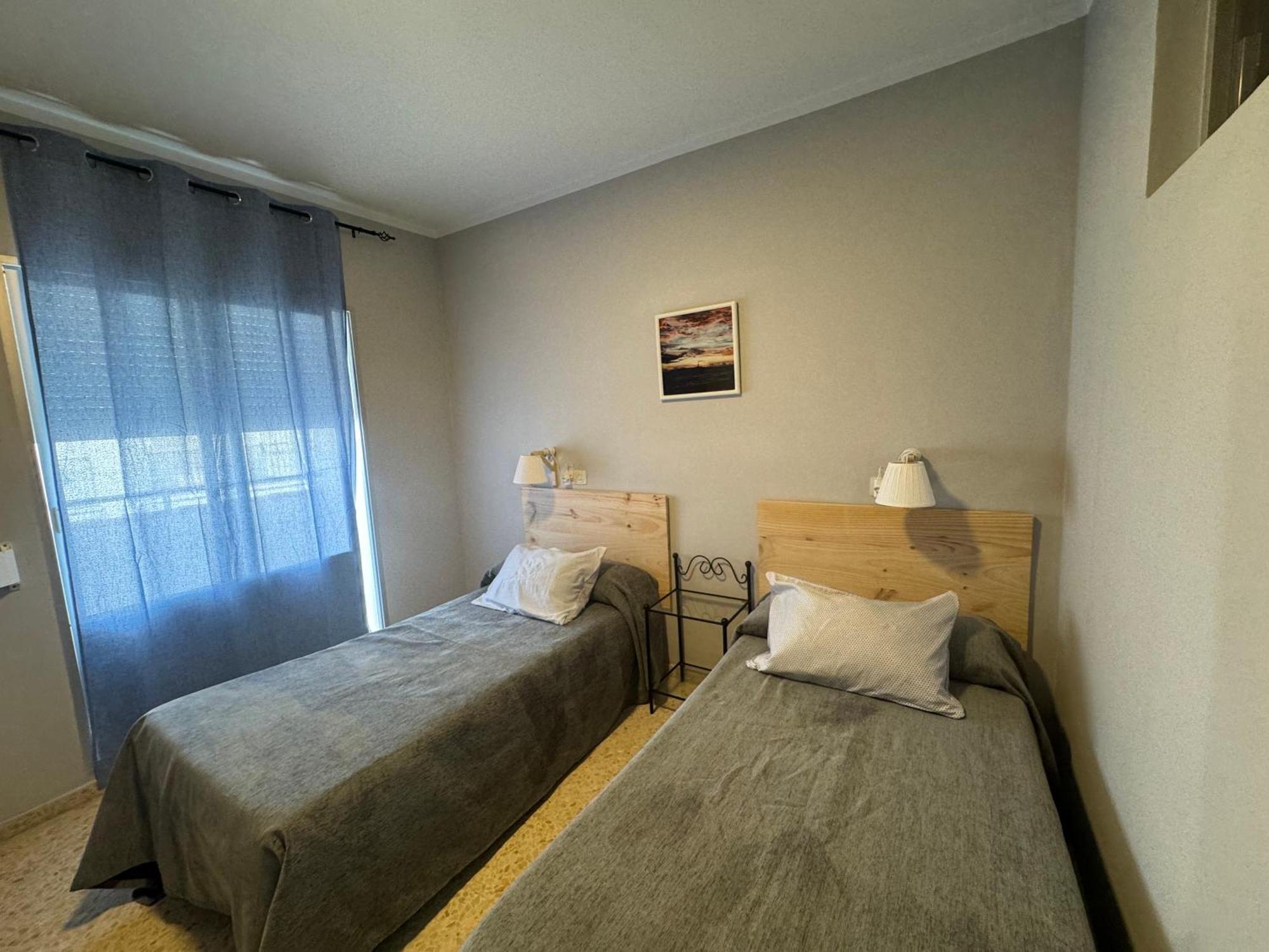 Hostal Miramar Los Canos De Meca Luaran gambar