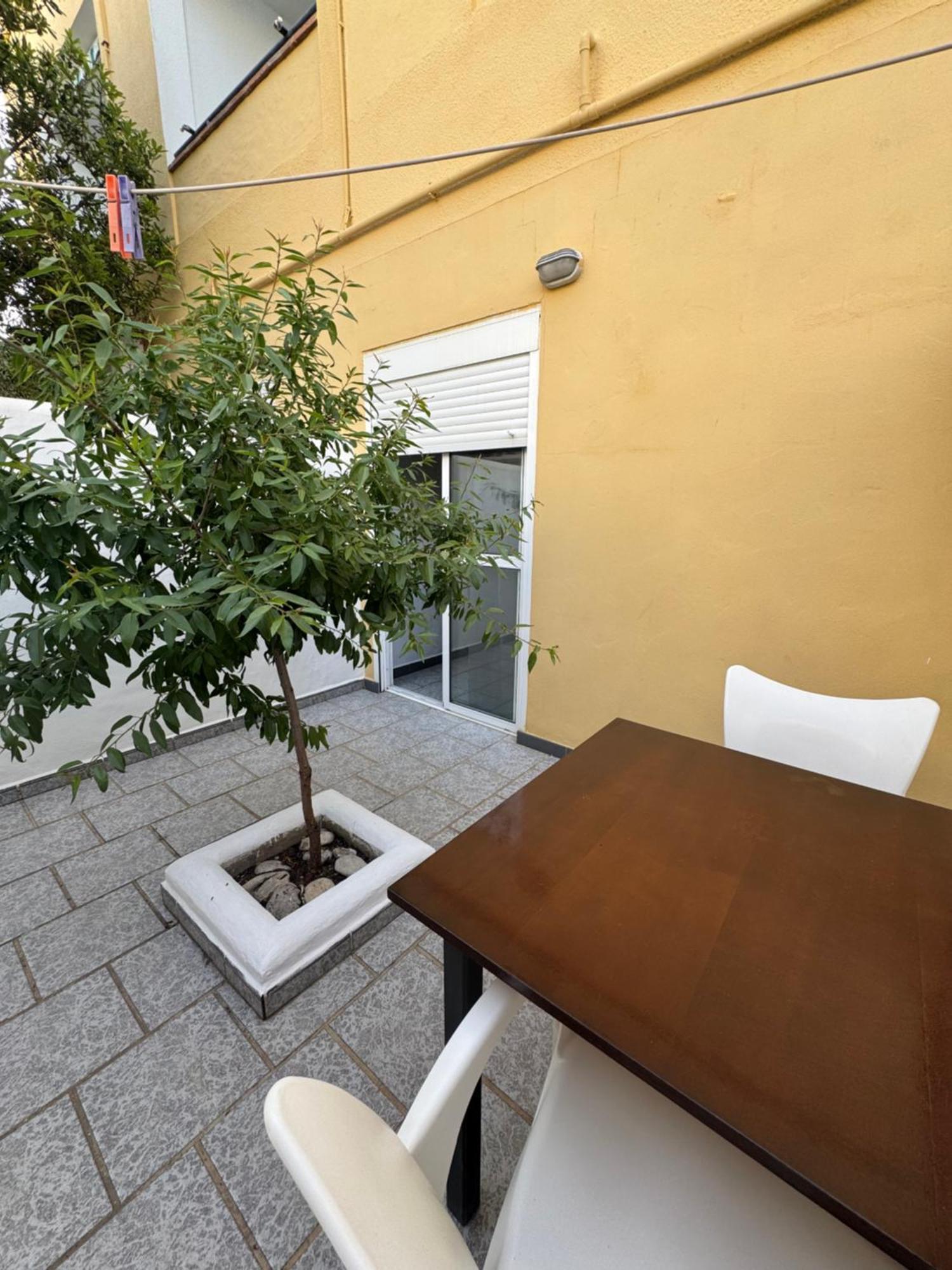 Hostal Miramar Los Canos De Meca Luaran gambar